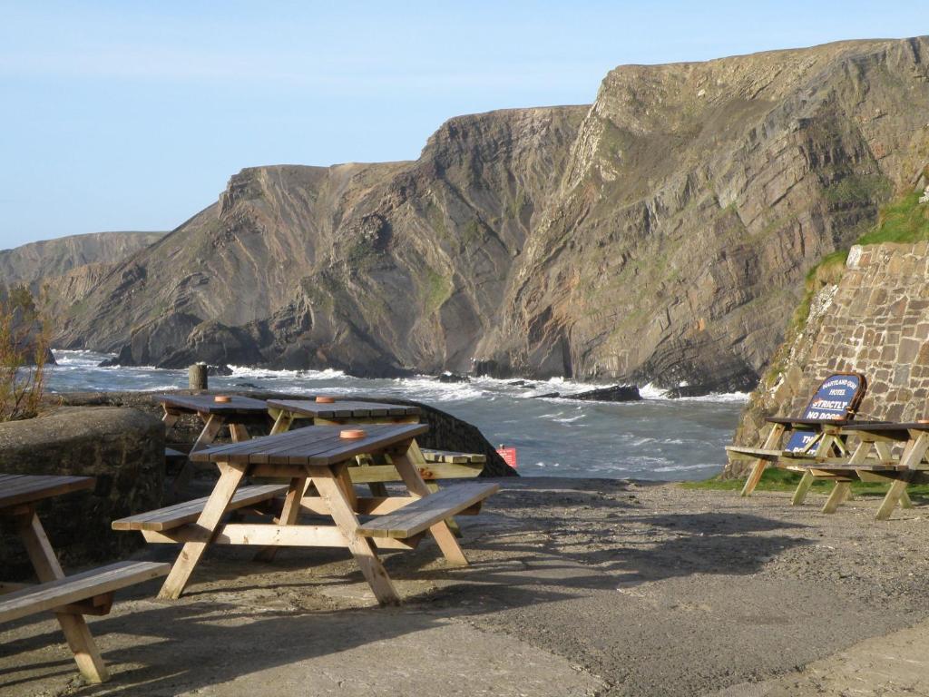 Hartland Quay Hotel Exterior photo